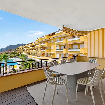 Laura's Gigantes View Penthouse * Puerto de Santiago (Tenerife)